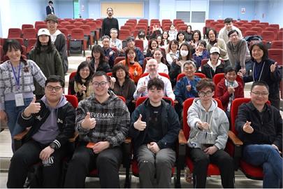 發展EMI雙語教學　中華大學邀8院校激盪新教學模式