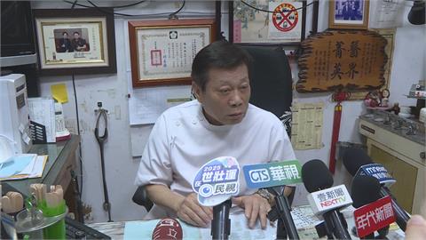 快新聞／診所掛「繳稅不是養共匪」布條　高大成：一定要換掉賣台立委