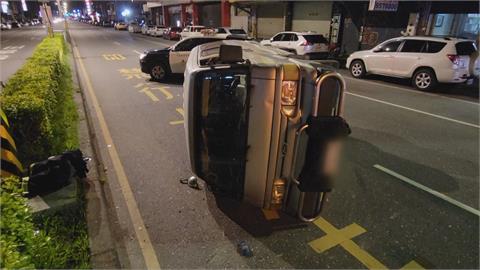 酒駕拒檢翻車！　通緝犯被開13張罰單罰50多萬