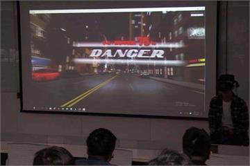 台南警推安全騎車 開發VR遊戲讓學生體驗