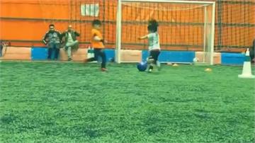 伊朗五歲足球小神童 練就超齡健美身材