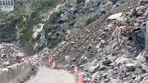 地震釀落石！　中橫便道搶修「暫不開放通行」