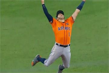 太空人噴香檳慶隊史首冠 柯瑞亞求婚成功