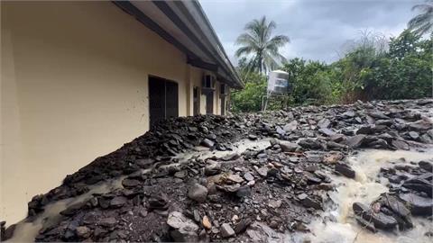 南台暴雨狂炸「山區滿目瘡痍」　六龜民宅近乎被土石流掩埋