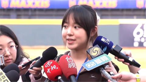 馬英九大動作邀中國學生訪台！她受訪「提4字」被網罵翻：統戰工具