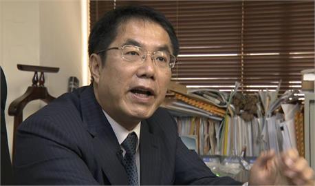 【520農民運動】「被踩、痛打」黃偉哲都哭了　農民丟白菜喊話遭反制