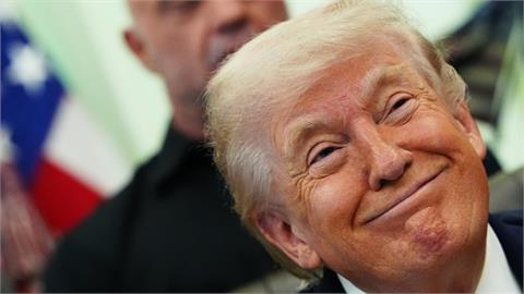 川普預告「首波UFO檔案」很快釋出！網讚「沒食言」嗨翻：我站在歷史轉捩點