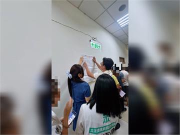 快新聞／黃國昌夫妻投票曬照！　網友酸爆：「美國人的爸爸媽媽」