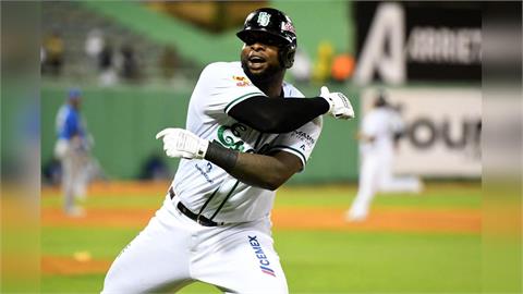 日職(影)／曾兩度單季30轟！前雙城明星強打1年2億日圓轉戰中日龍