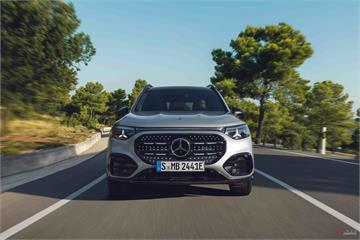 Mercedes-Benz 大改款 MMA GLB 全球首發！國內明年上市確認！
