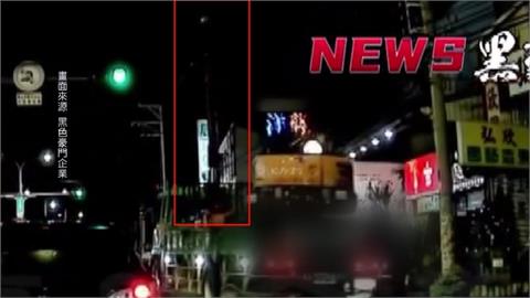 彰化工程車＂吊桿未收＂拉扯電線　782戶一度停電