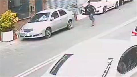 台中男持棍隨機砸6車 受害車主傻眼:雙方不認識