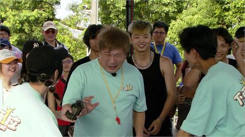 《綜藝大集合》胡瓜被指定尬舞！滾地一圈逃過笑翻眾人