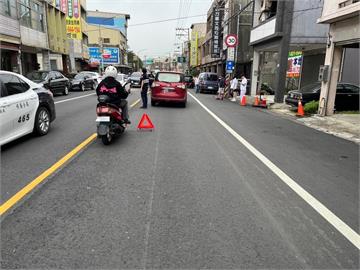桃園學子穿越馬路遭撞四肢擦挫傷　警將釐清肇責