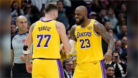 NBA(影)／詹皇經紀人提交易「鄉村曼巴」傳湖人不滿！退役球星酸：還是交易詹皇？