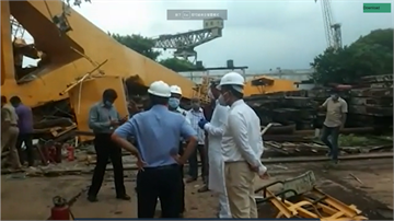 印度造船廠吊車測試出包 倒塌釀11死
