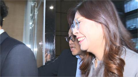 鄭麗文至東吳大學演講　遭學生譏「問A答B」QA環節變QB