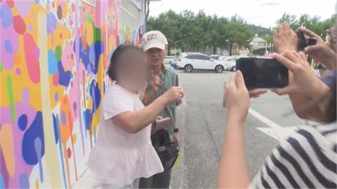 快新聞／花蓮「葉霸」投票遭婦人擋路　吳思瑤：感到遺憾與不滿