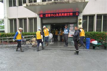 馬太鞍溪堰塞湖溢流重災　花蓮自強外役監投入環境整理