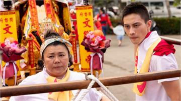 林美秀為抬轎做特訓!合體范少勳成「神明的車伕」 出陣全程曝光
