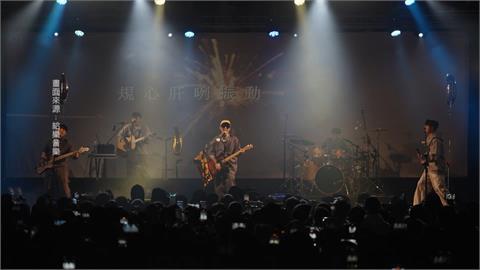 去年狂接上百場商演　「芒果醬」免費簽唱會湧上千歌迷