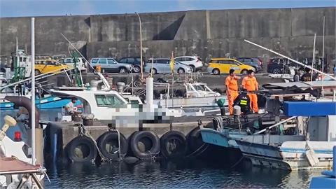 基隆八斗子漁港驚見浮屍！　男人載浮載沉救起已明顯死亡