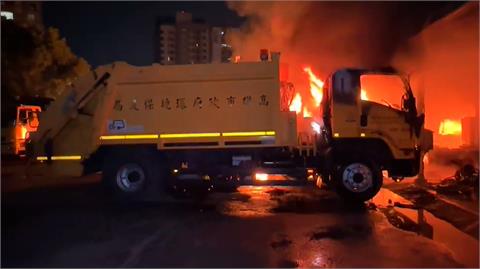 高雄回收場惡火頻爆炸　鐵皮屋旁「這1物」恐成關鍵
