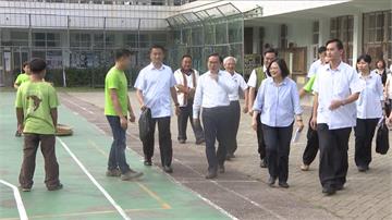 就任將滿兩年 總統施政成果之旅從台東起跑