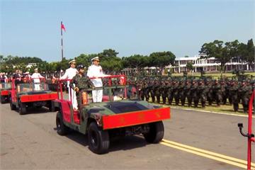 海陸建軍70週年 兩棲蛙人照喚起回憶