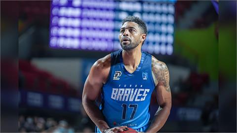 PLG(影)／大家期待的來了！富邦勇士簽約三連霸奪冠功臣辛特力重新披上17號戰袍