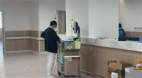 搶護理！光田調薪最高18％、三金制補貼　亞大醫院設推薦獎金