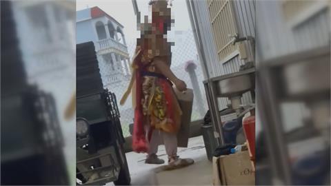 疑逗狗不成反被咬！　陣頭官將首惱羞怒對狗施暴