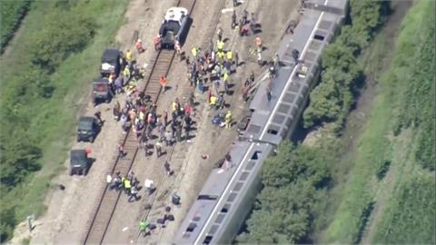 美密蘇里州火車撞砂石車後出軌　至少3死50傷