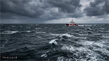 法國漁船英吉利海峽沉沒 3人獲救2人失蹤英法搜救暫停