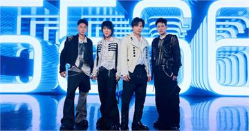 5566新歌MV玩穿越平行人生曝光　孫協志當保全、王仁甫變手機大亨