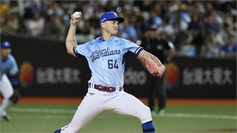 中職／台鋼總教練洪一中開訓「爆料」布坎南將入陣！悍將發聲明感到「震驚與不解」