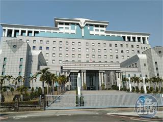 「要上世界頭條」成大碩士帶刀揚言洗血校園：校安鬆懈就殺進去　判決出爐