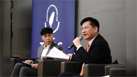 快新聞／從「美援麵粉袋褲子」娓娓道來　林佳龍細數國合會30年外交成果
