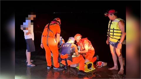 國中生龍鳳漁港戲水墜海　陸空搜索找到人送醫仍不治