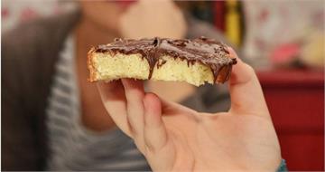 一到下午3點就想吃甜食?專家揭原因:不是意志力薄弱 3建議曝光