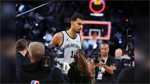 NBA(影)／22歲溫班亞瑪首登全明星先發！成為馬刺隊史第3位「長人狀元」