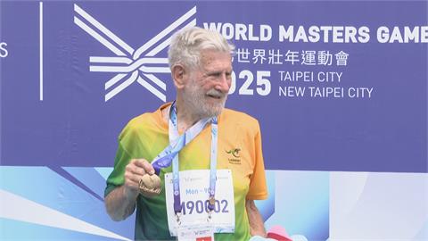 快新聞／昆凌九旬爺來台參加世壯運　標槍項目勇奪金牌