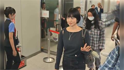 快新聞／韓星朴信惠首度跨海代言　頂俏麗短髮現身桃機甜笑畫面曝