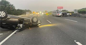 國1虎尾段「3車連環撞」 19歲男乘客遭拋出車外身亡