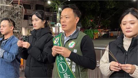 草屯鎮長補選衝刺！　蔡銘軒拜廟「投訴」、簡賜勝找大咖站台