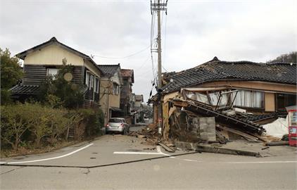 能登半島規模7.6強震發布大海嘯警報　多地屋垮、近3.3萬戶停電