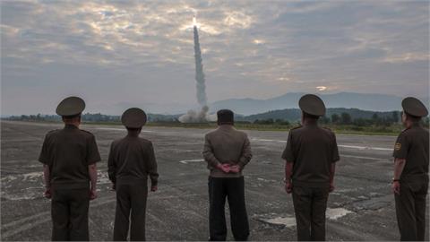 北朝鮮又試射！　「超大彈頭戰術飛彈」恐援俄　南韓嗆：非正常國家