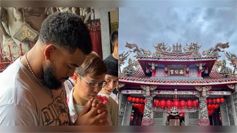 NBA(影)／崇拜林書豪的唐斯大溪福仁宮「聖筊」顯靈！尼克封王引發熱議