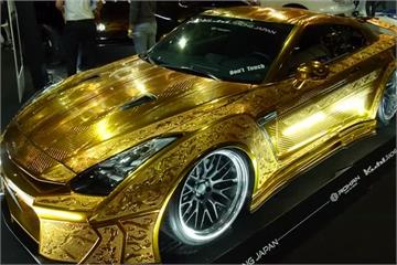 黃金超跑杜拜車展「蝦趴」登場 要價3千萬台幣
