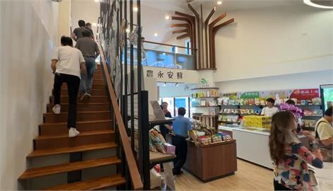 快新聞／台17線新地標　高雄永安區農漁產品展售中心開幕